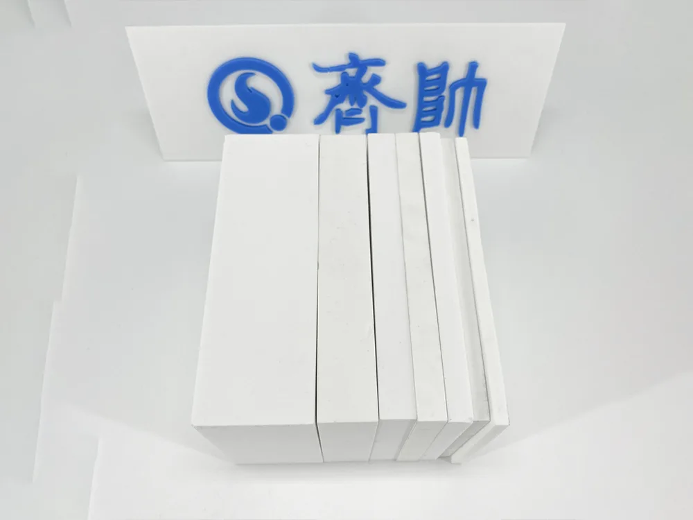 ما هي مادة لوحة السيراميك الألومينا؟